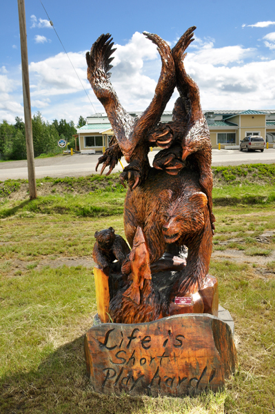 2012 Ministers Choice chainsaw carving